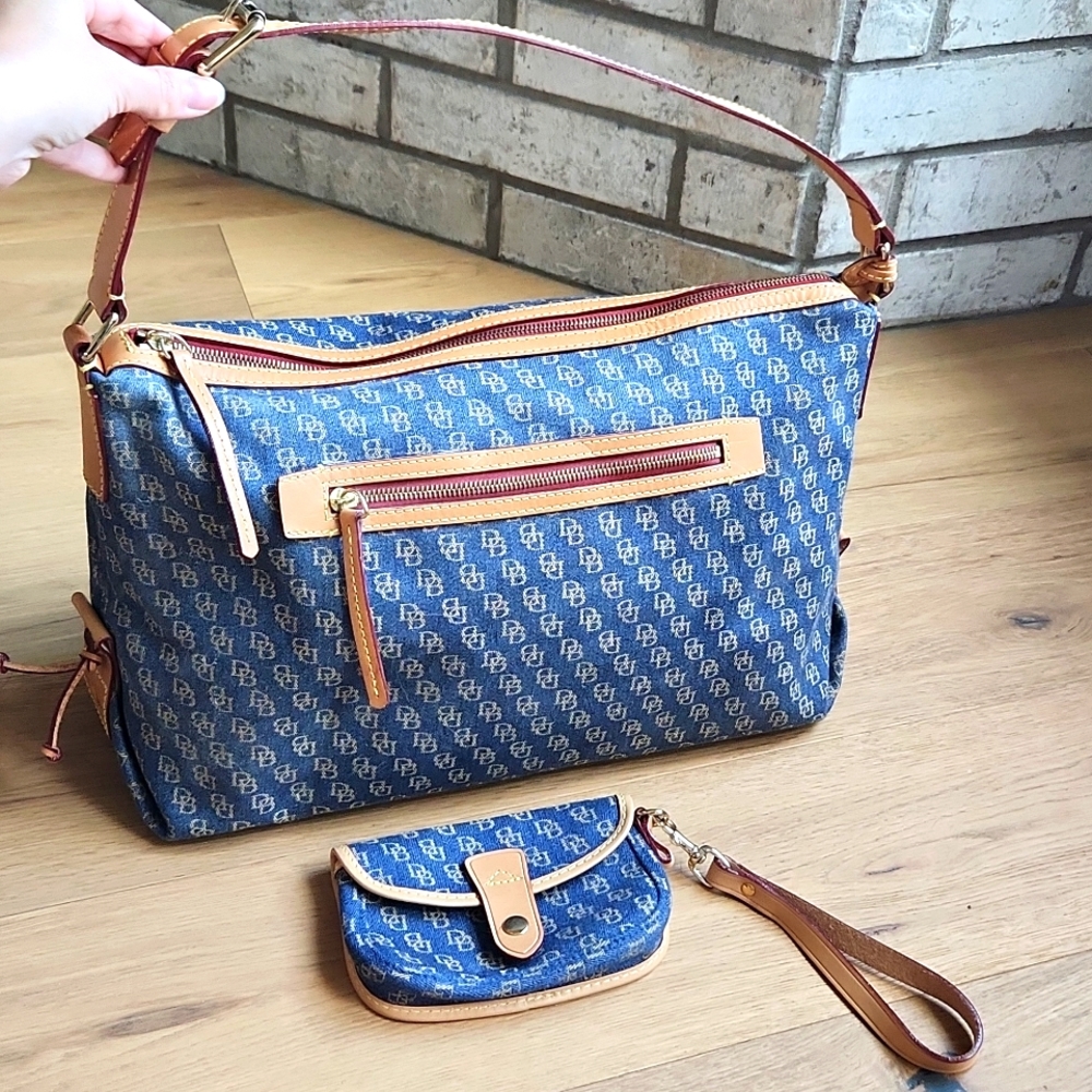 DOONEY & BOURKE SIGNATURE BLUE DENIM PURSE/TOTE TAN LEATHER